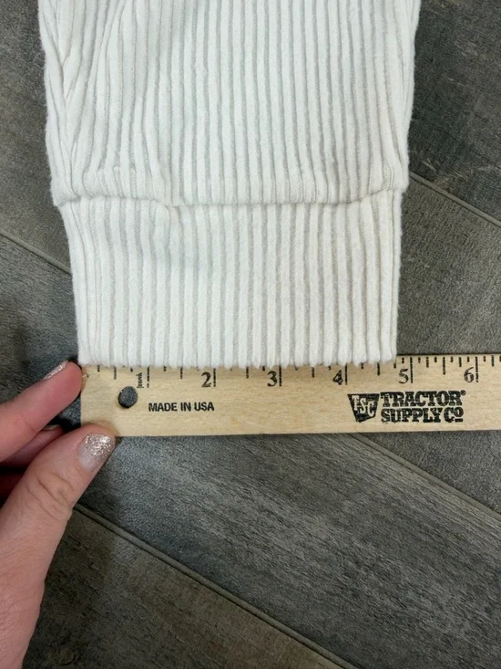 NEW Alo Yoga Cream Ribbed Joggers - Picture 6 of 11